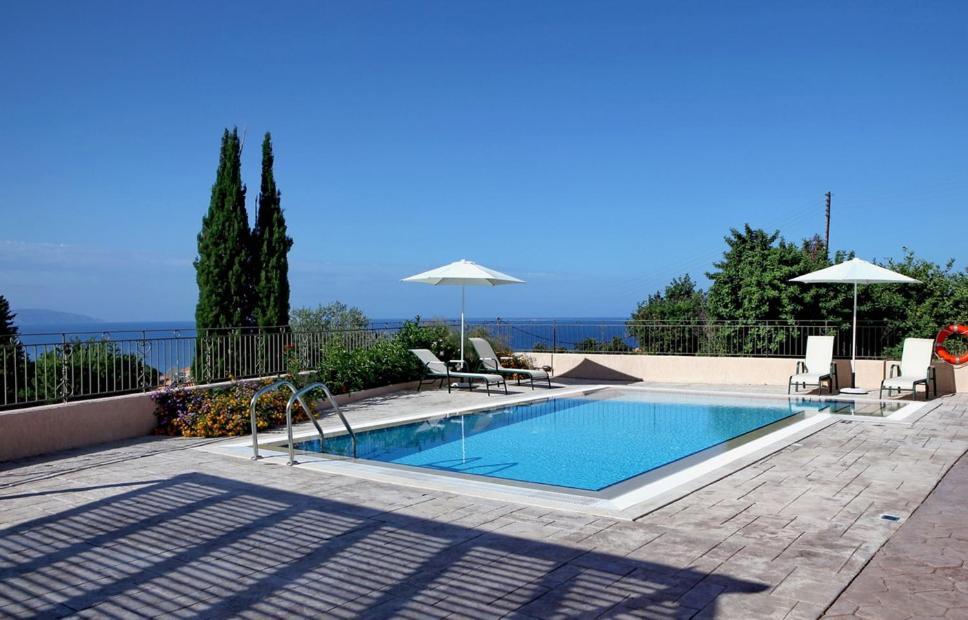 Provenzo And Meliti Villas 劳德哈塔 外观 照片