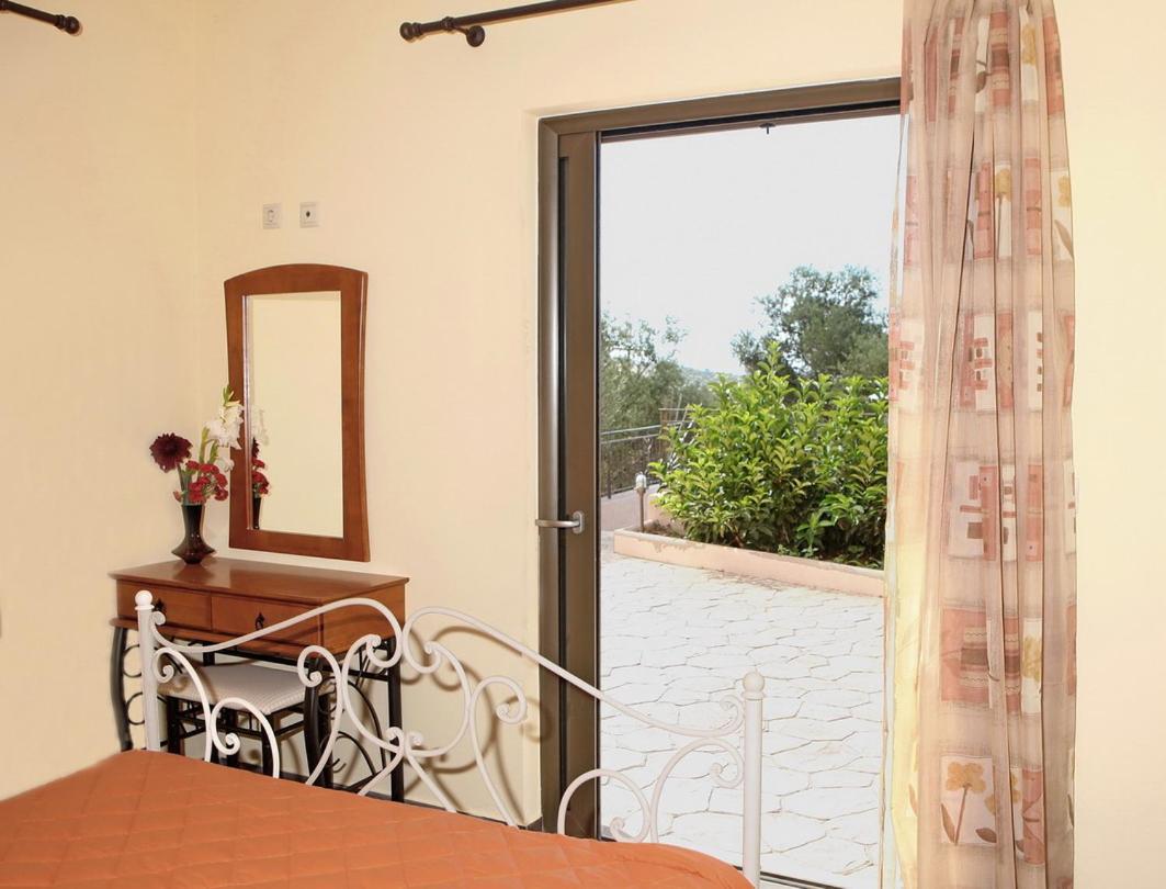 Provenzo And Meliti Villas 劳德哈塔 外观 照片